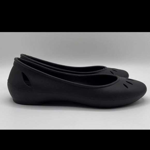 NWOT: CROCS Kelli Women’s Black Ballet Flat Shoes: Size 7W - Picture 7 of 9